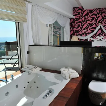 Nice With Shared Pools Near Beach And Center In Alanya Lägenhet