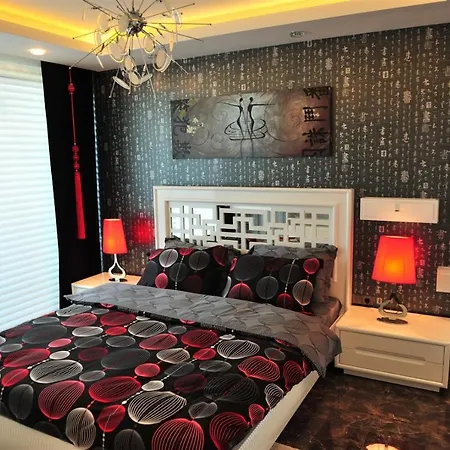 Nice With Shared Pools Near Beach And Center In Alanya Apartament Konaklı